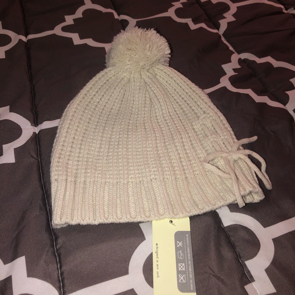 ⚡️FLASH SALE⚡️ Women’s Winter Beanie